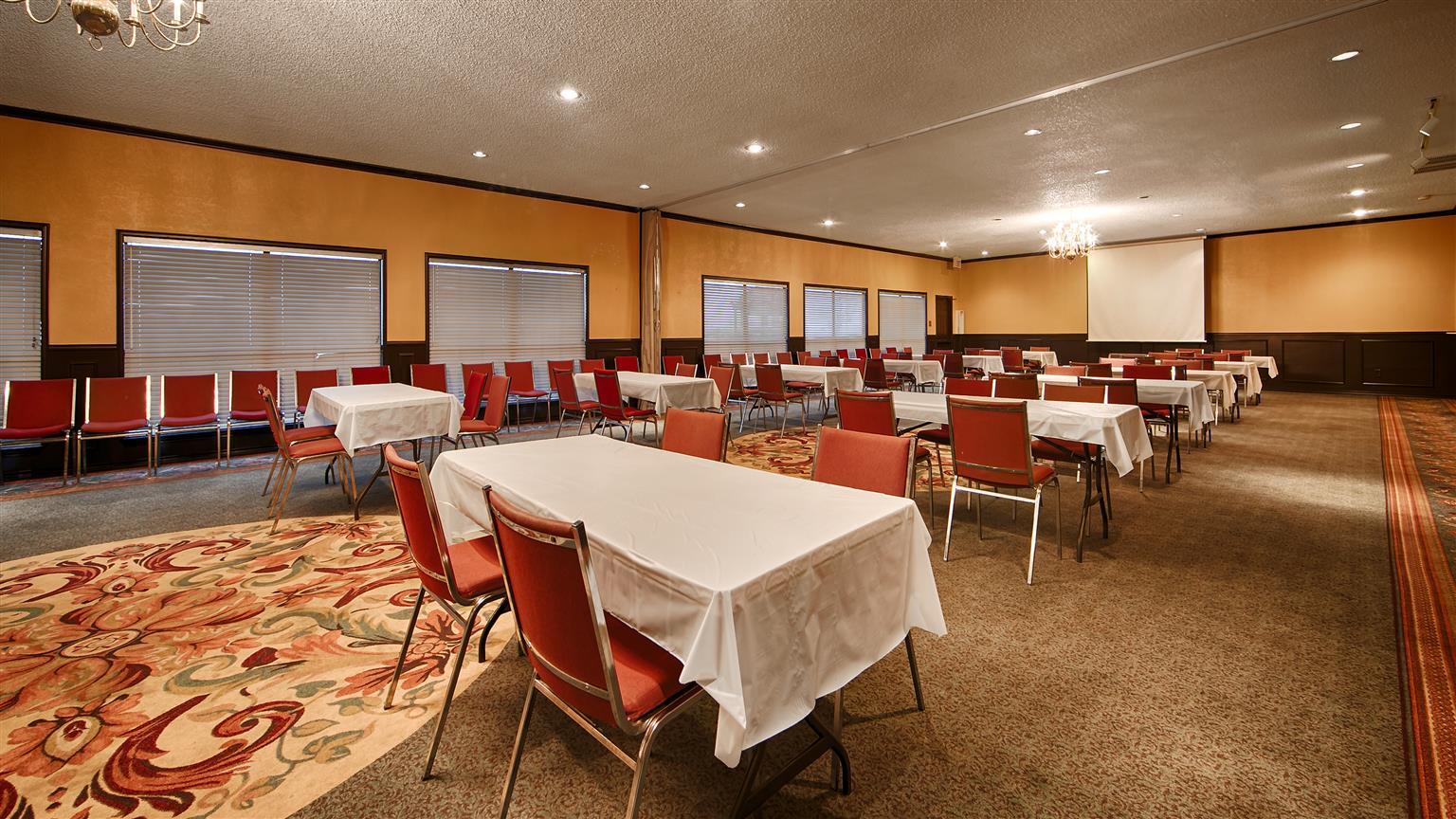 Red Roof Inn & Suites Sulphur Springs Buitenkant foto
