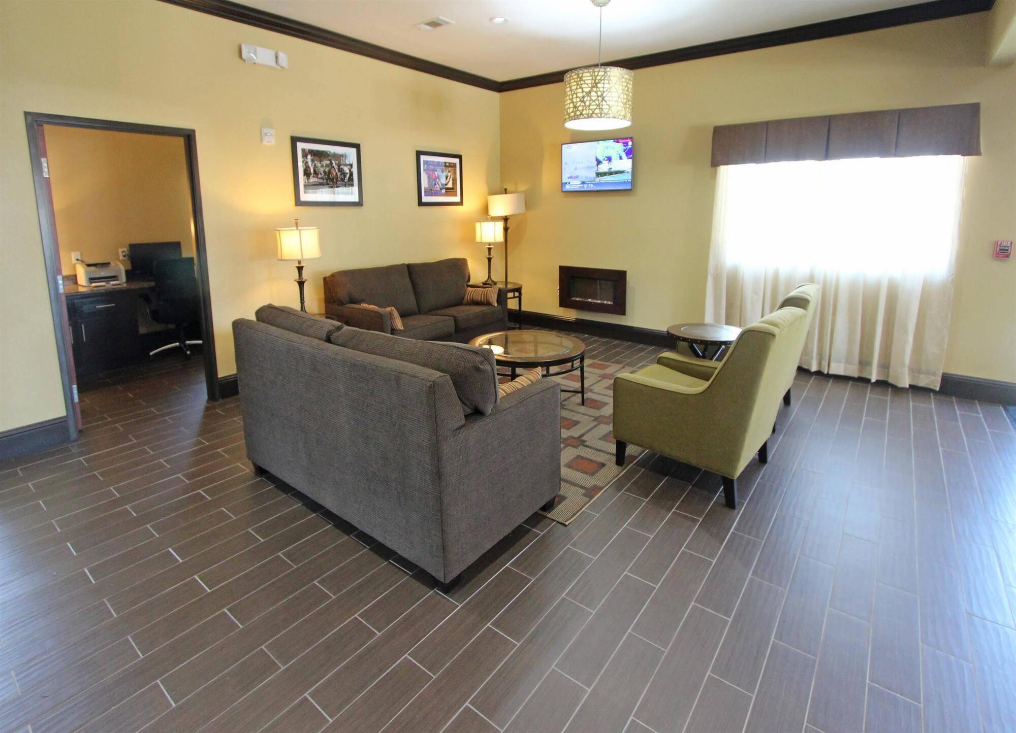 Red Roof Inn & Suites Sulphur Springs Buitenkant foto